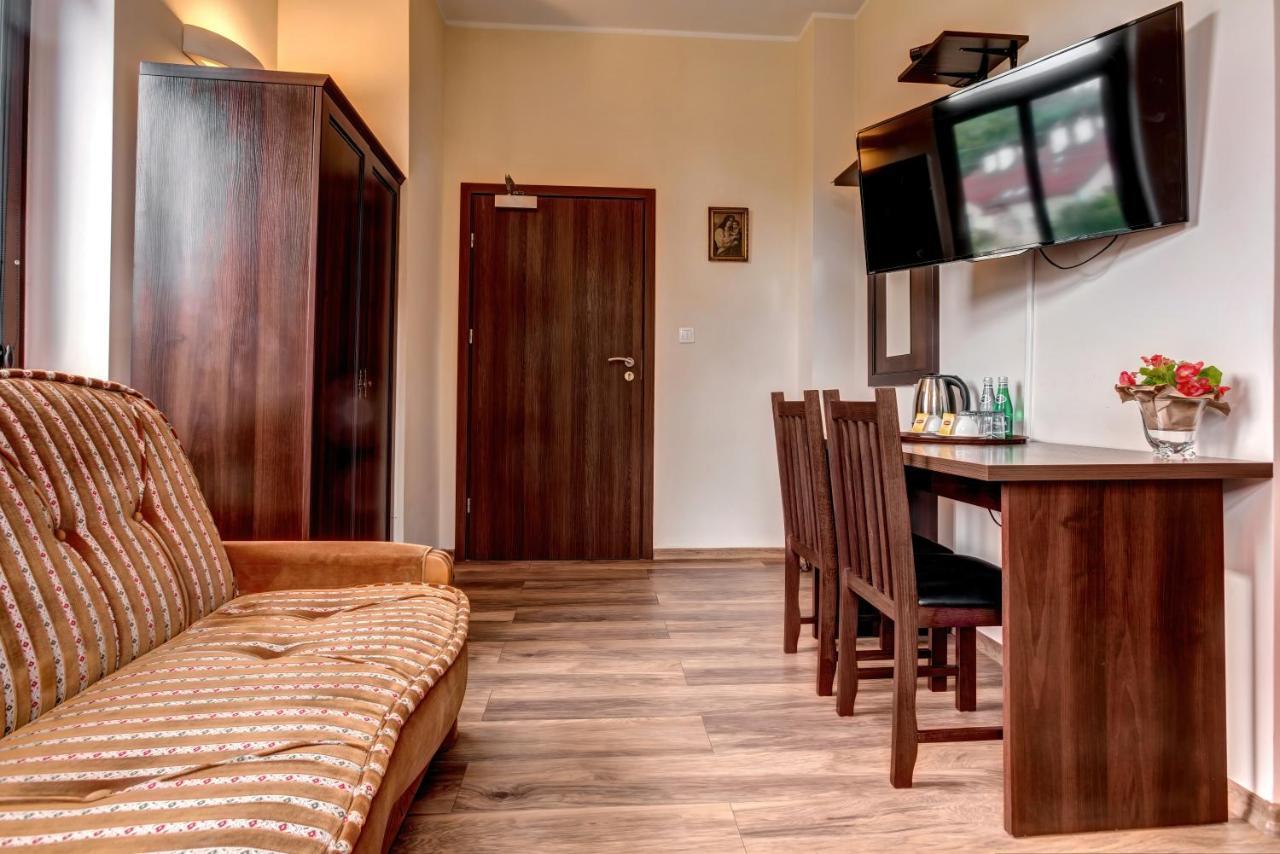 Hotel Charlotta Jedlina-Zdroj Eksteriør bilde