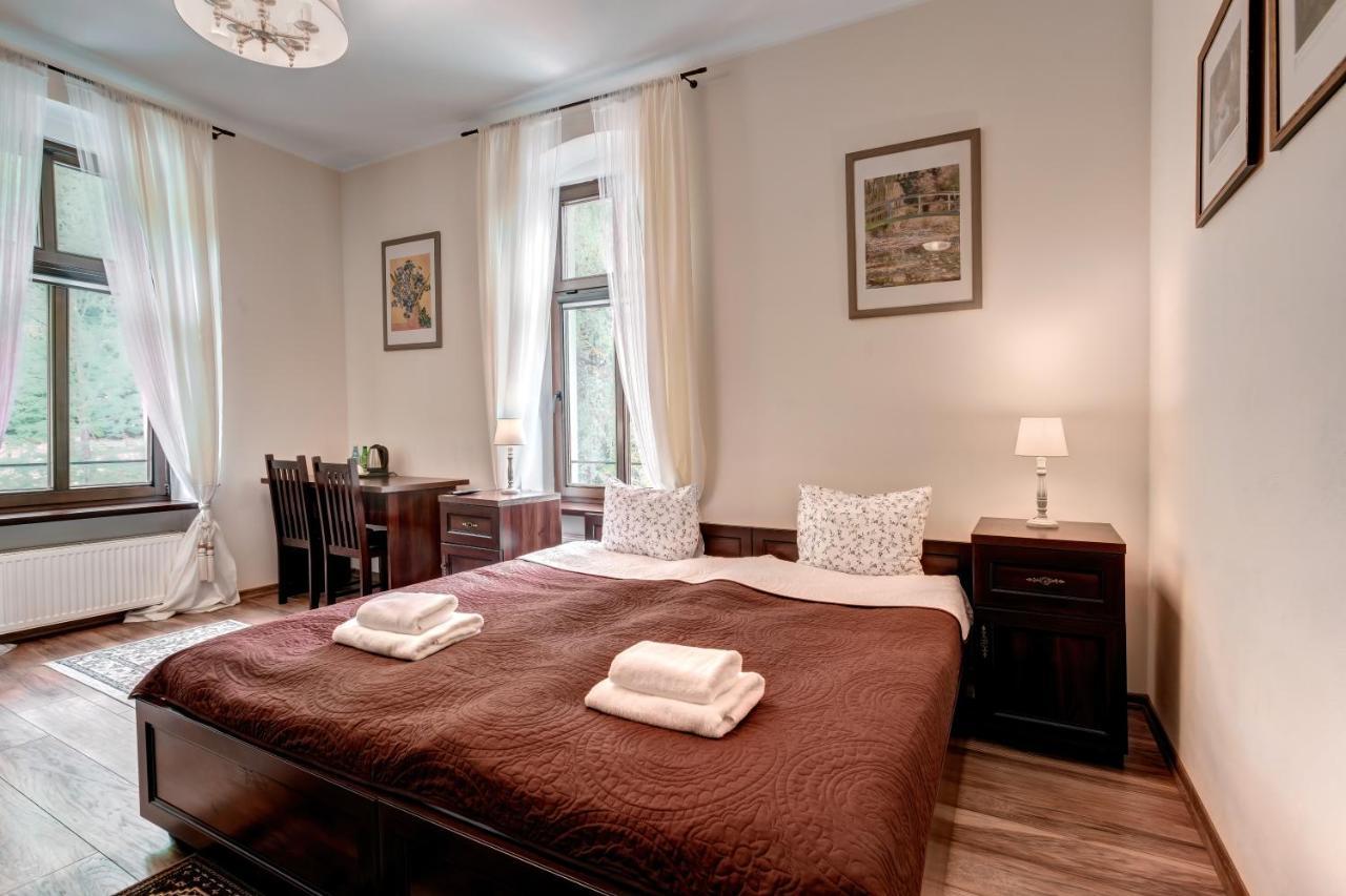 Hotel Charlotta Jedlina-Zdroj Eksteriør bilde