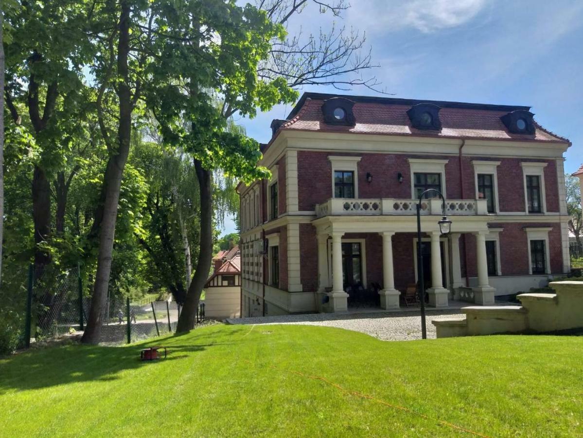 Hotel Charlotta Jedlina-Zdroj Eksteriør bilde
